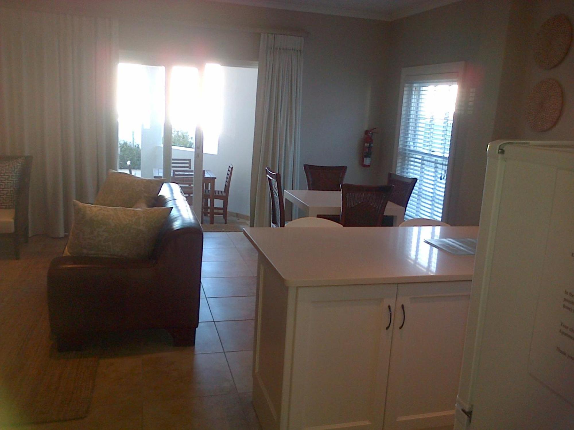 Kenjockity Self Catering Apartments Hermanus Habitación foto