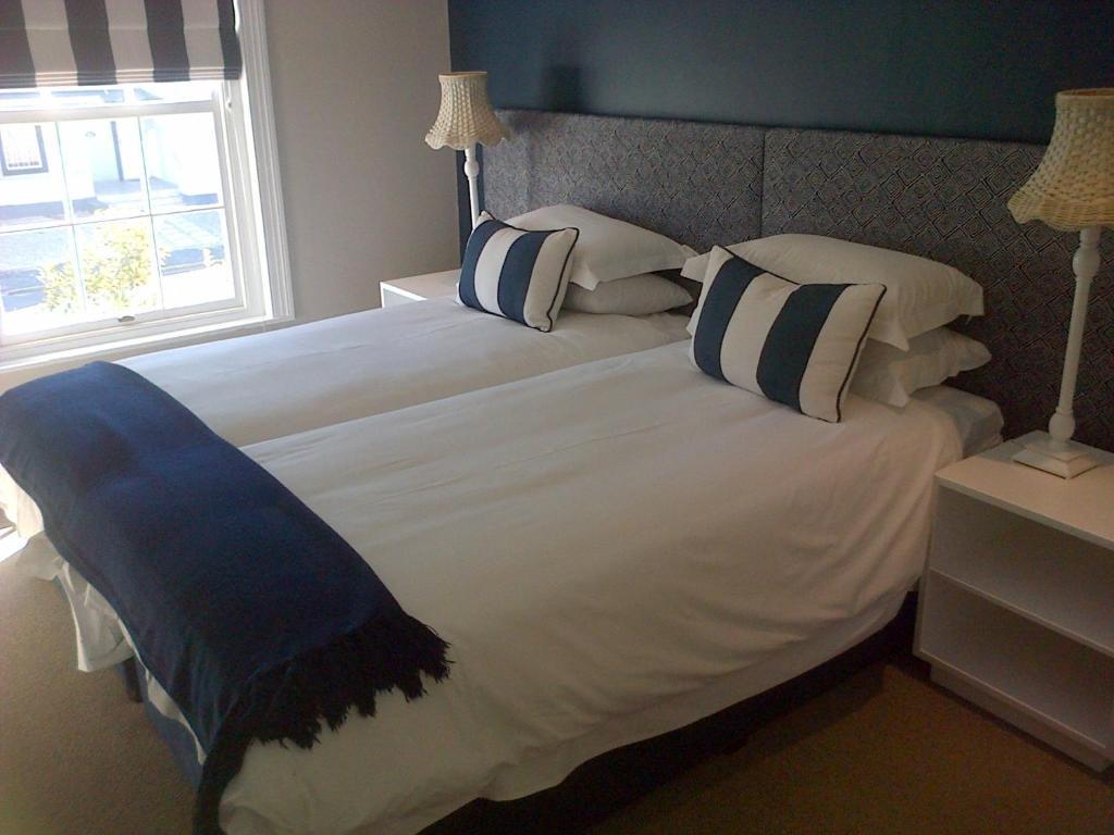 Kenjockity Self Catering Apartments Hermanus Habitación foto